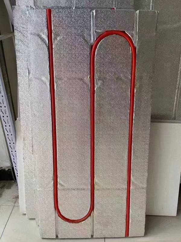 ܵů